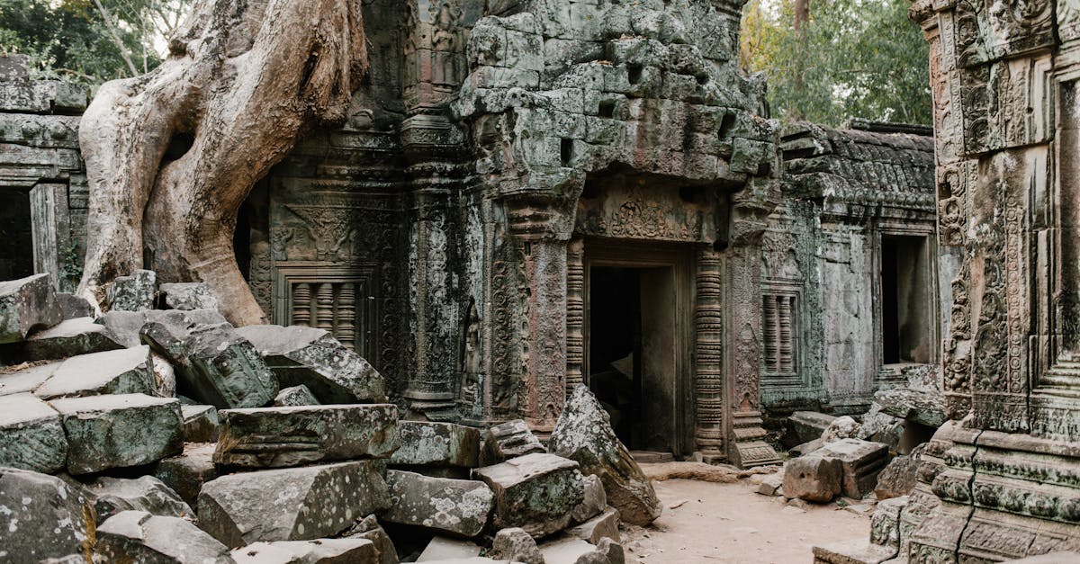 découvrez un itinéraire complet pour explorer angkor, incluant les temples emblématiques, conseils pratiques et astuces pour une visite inoubliable au cœur du patrimoine cambodgien.