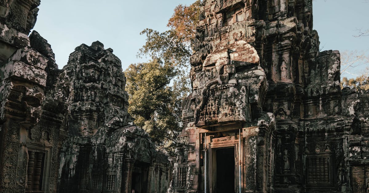 découvrez un itinéraire complet pour explorer le cambodge, incluant les temples d'angkor, phnom penh et les plages paradisiaques. planifiez votre voyage parfait au cambodge dès maintenant !