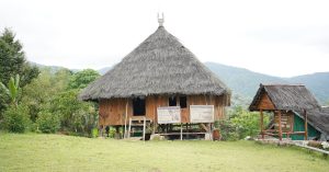 découvrez nos hébergements en famille d'accueil pour une immersion culturelle authentique et un séjour convivial.
