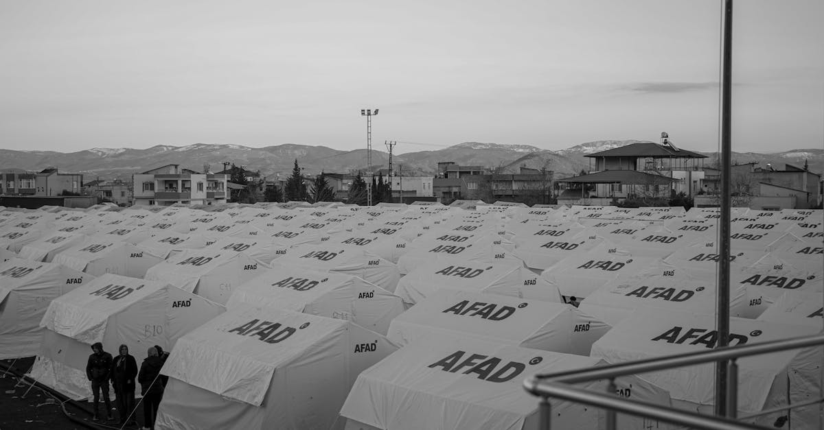 participez à un voyage humanitaire pour aider les communautés dans le besoin, découvrir de nouvelles cultures et vivre une expérience enrichissante et solidaire.