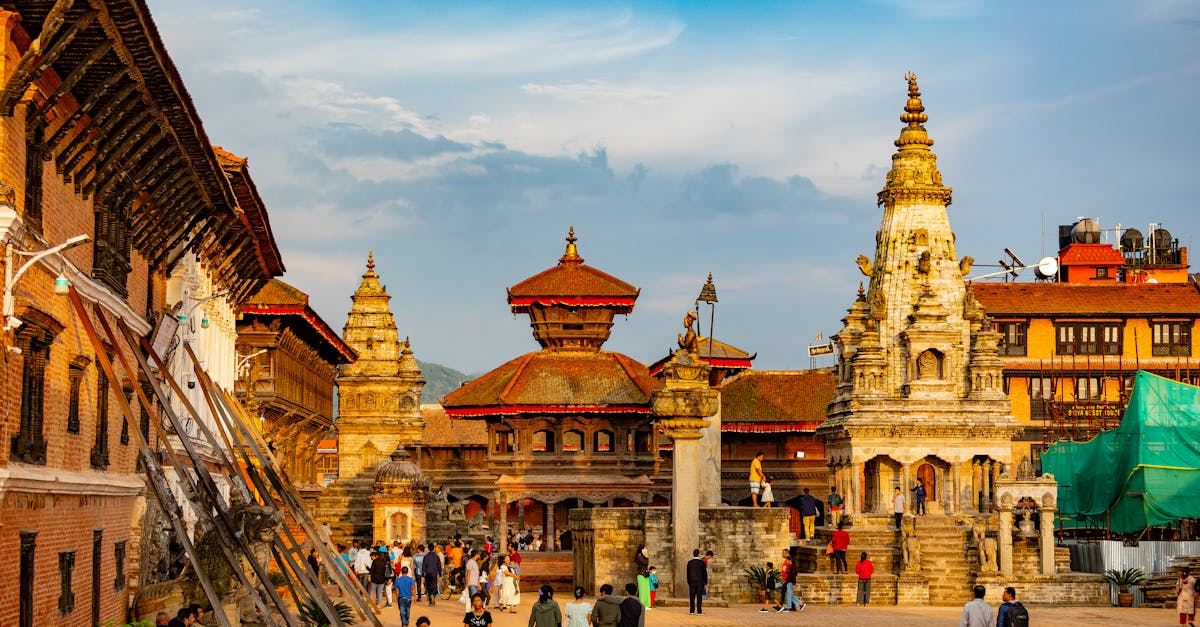 découvrez le meilleur moment pour voyager au népal, avec des conseils sur les saisons idéales, le climat et les événements incontournables pour planifier votre voyage.