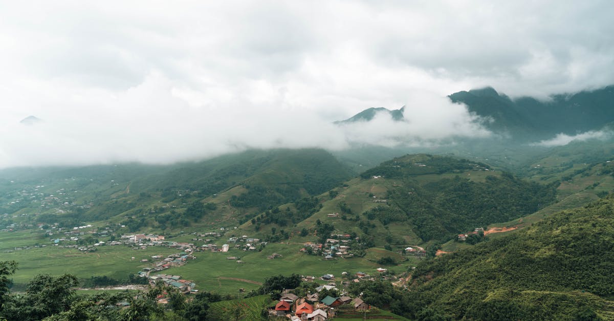 découvrez un itinéraire complet pour explorer le nord du laos, incluant des conseils sur les meilleures destinations, activités incontournables et astuces de voyage pour une aventure inoubliable.