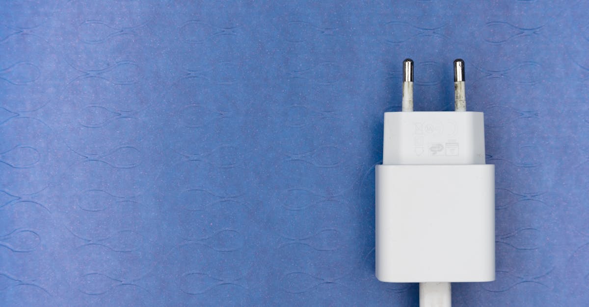 découvrez notre large gamme d'adaptateurs secteur fiables et compatibles pour recharger tous vos appareils électroniques en toute sécurité.