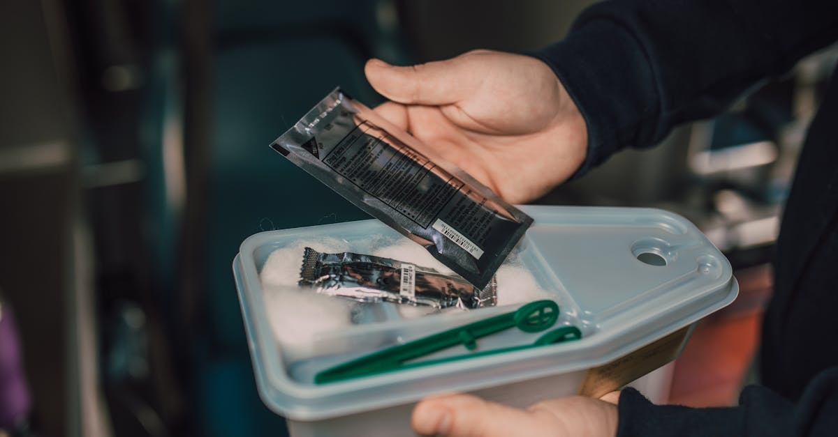 trousse médicale de voyage pour l'asie : équipements essentiels pour soins d'urgence et prévention sanitaire lors de vos déplacements en asie.